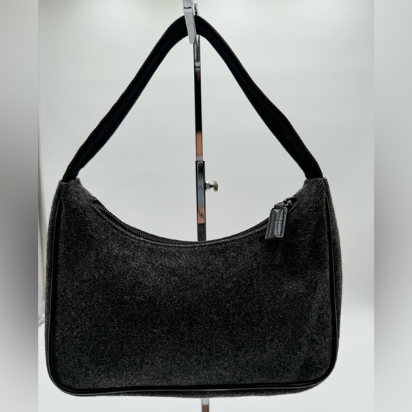 Prada - Authentic - Grey Wool & Black Leather Handbag - Picture 3 of 15
